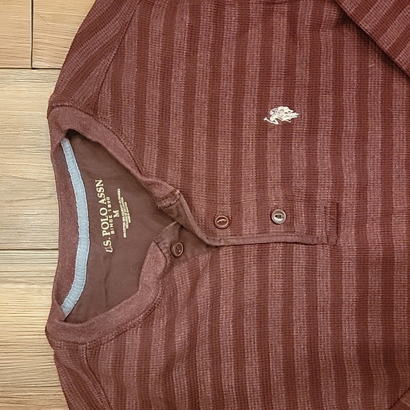 Men's striped Henley - Picture 5 of 5